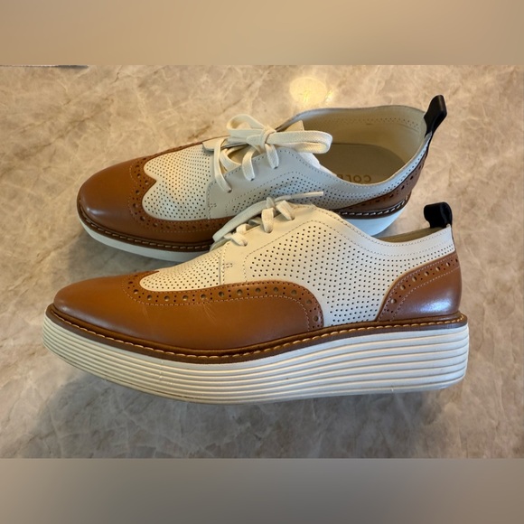 Cole Haan Women’s Original Grand Platform Wingtip Oxford - Pecan/Ivory - Picture 6 of 7